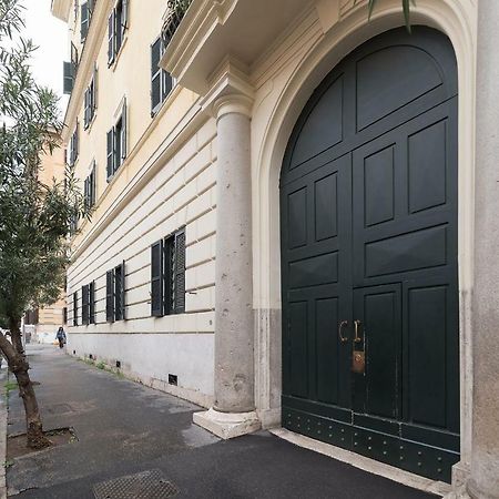 Domus Aurea & Colosseo Sweet Flat Рим Екстер'єр фото