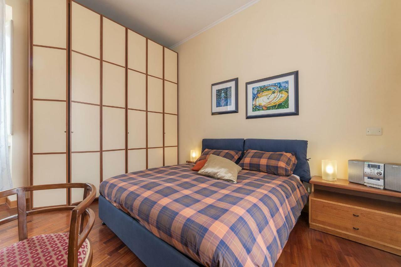 Domus Aurea & Colosseo Sweet Flat Рим Екстер'єр фото