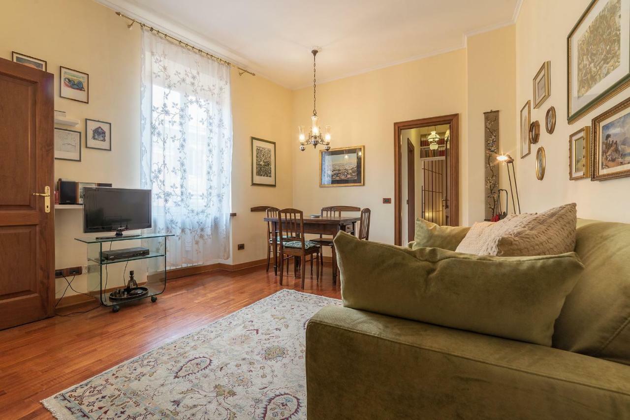 Domus Aurea & Colosseo Sweet Flat Рим Екстер'єр фото